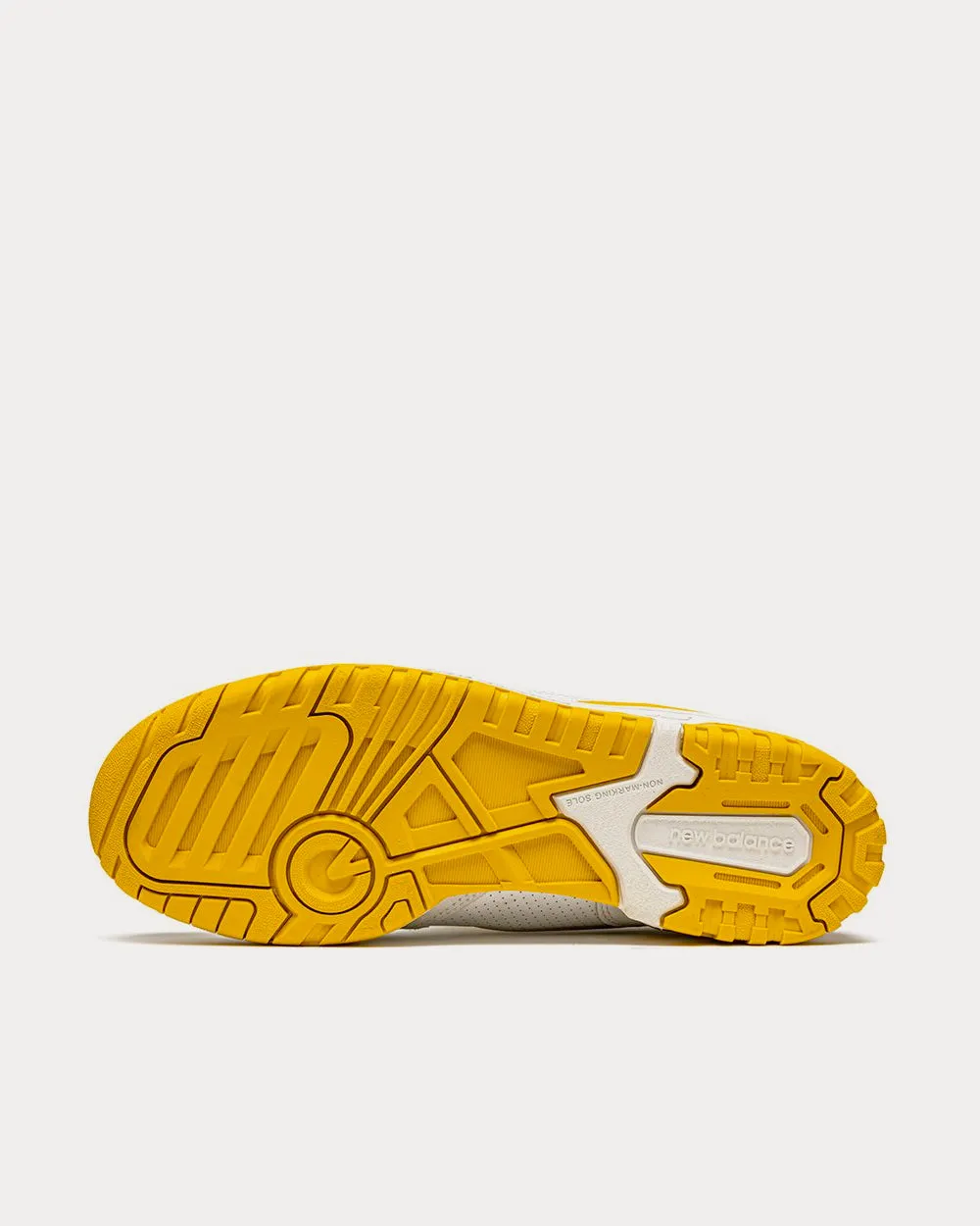 550 Sea Salt Varsity Gold Low Top Sneakers