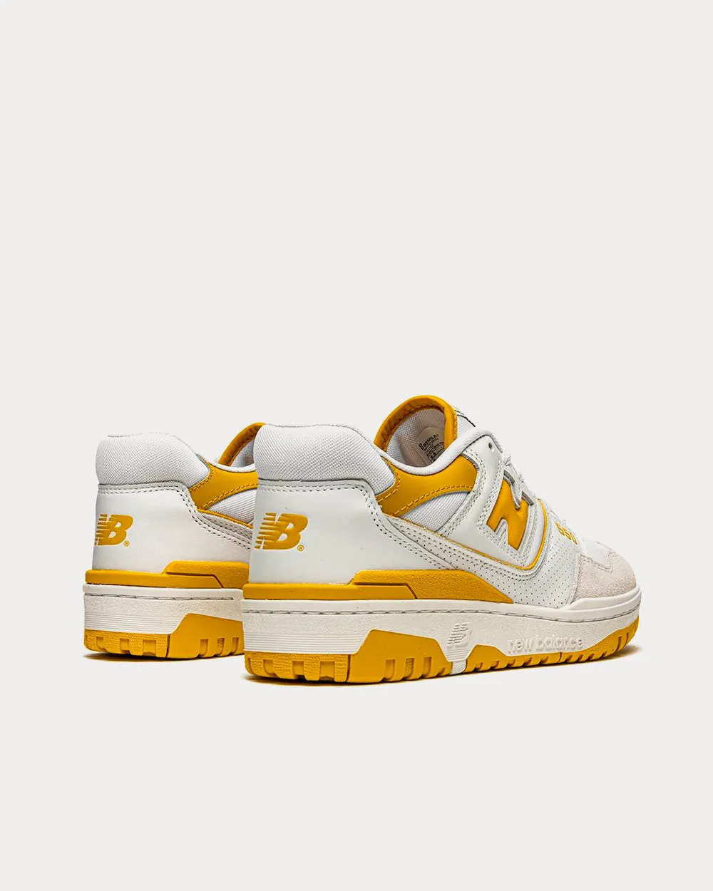 550 Sea Salt Varsity Gold Low Top Sneakers