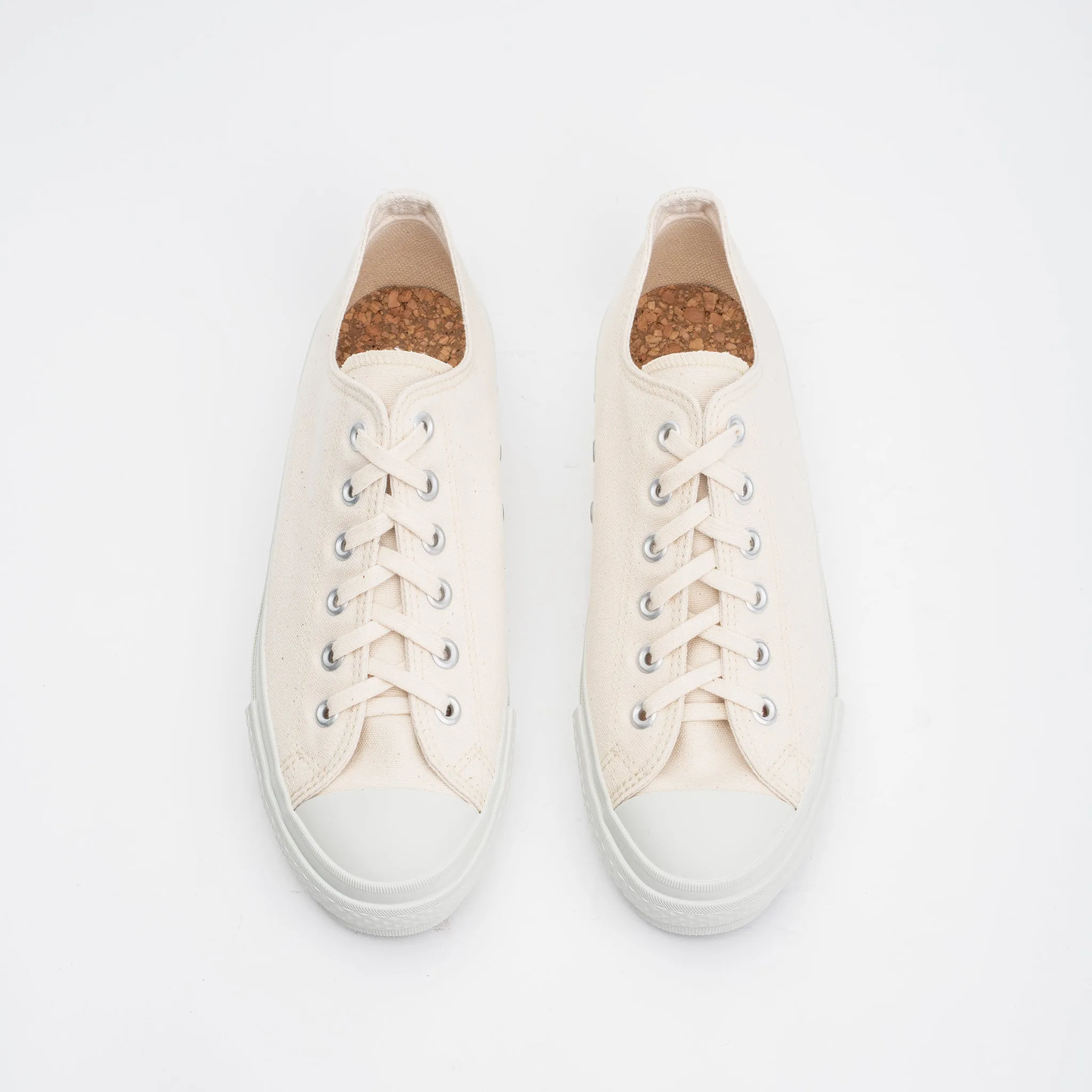 Basketball Shoe in Ecru