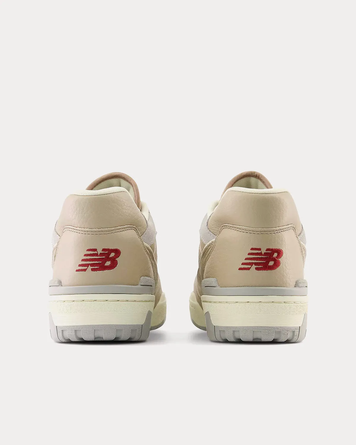 BB550 Driftwood with Turtledove & Concrete Low Top Sneakers