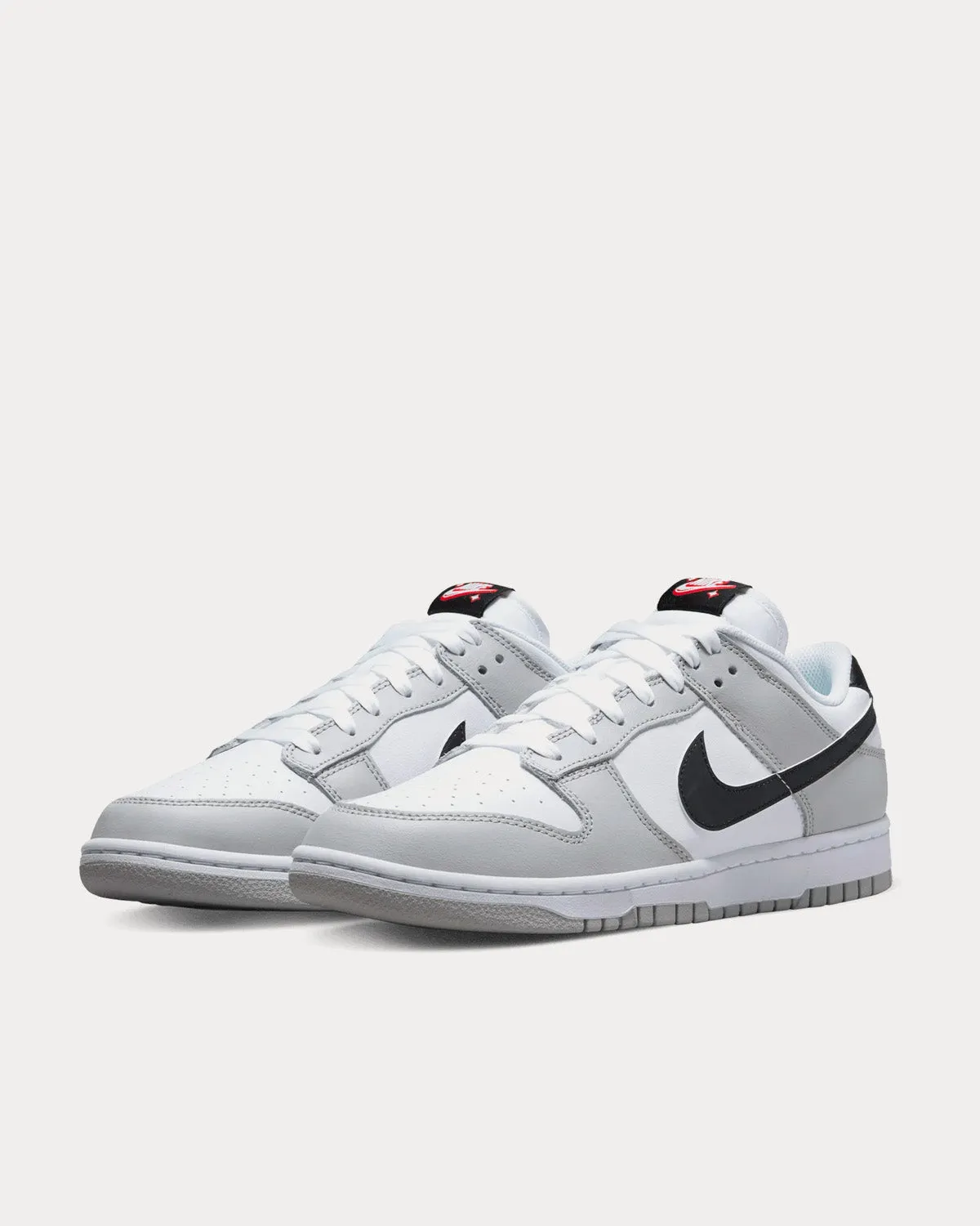 Dunk Low Retro SE Lottery Pick Grey Fog Low Top Sneakers