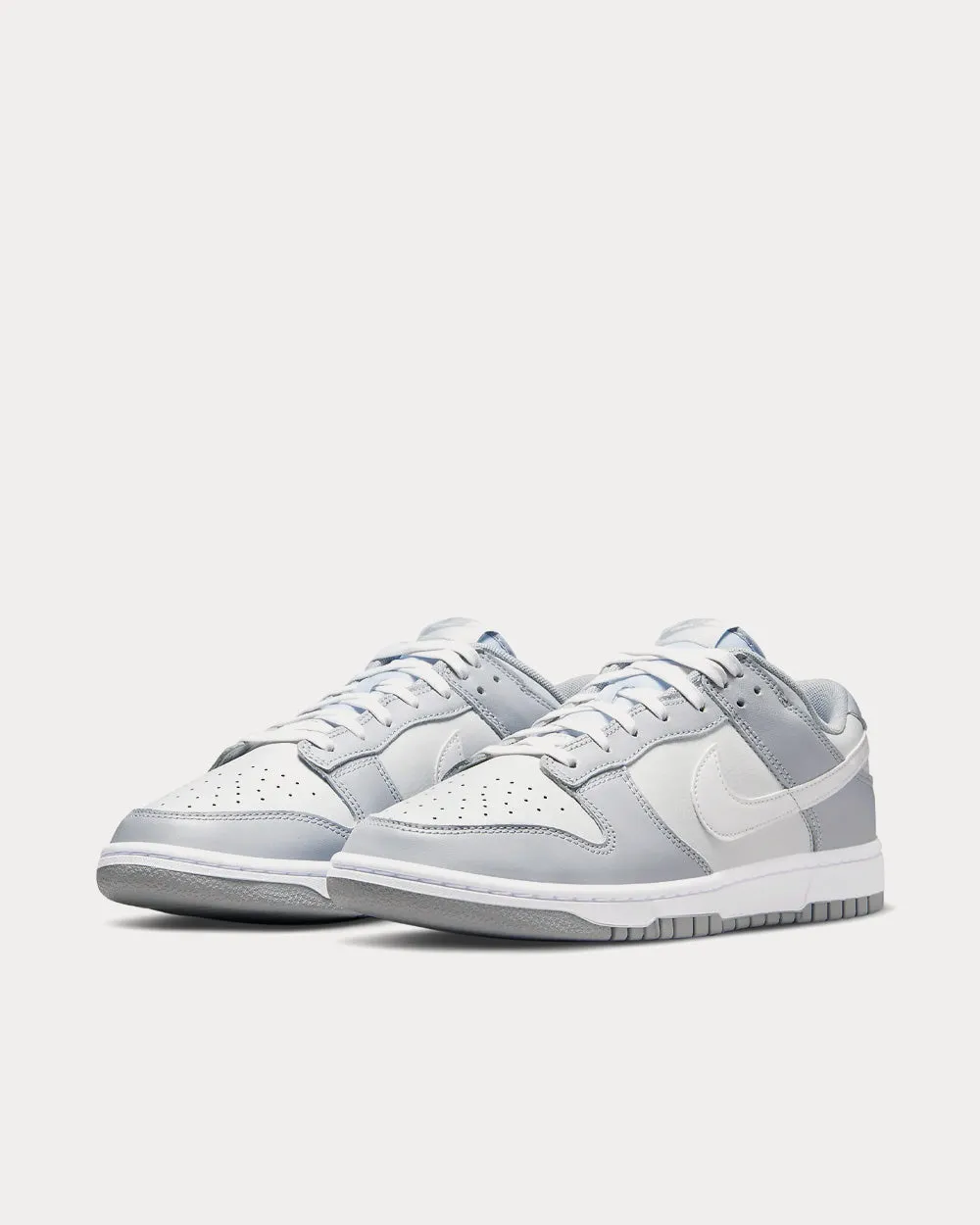 Dunk Low Retro 'Two Tone Grey' Pure Platinum / Wolf Grey / White Low Top Sneakers