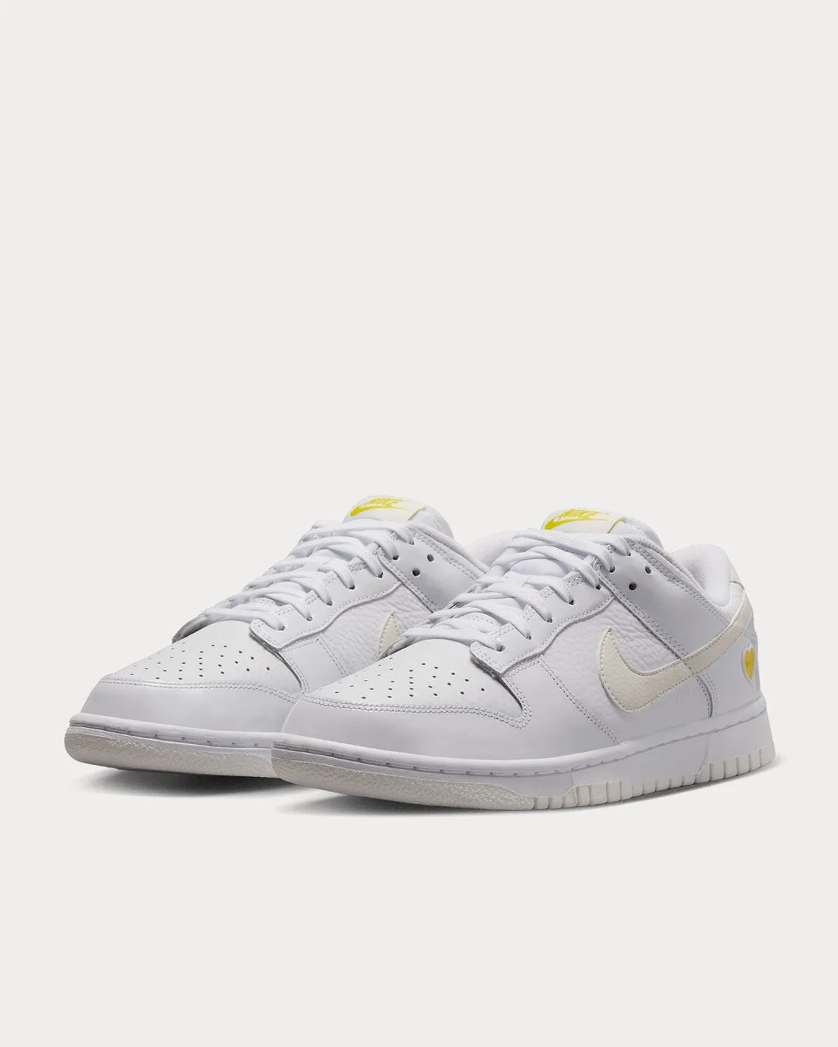 Dunk Low 'Yellow Heart' Low Top Sneakers