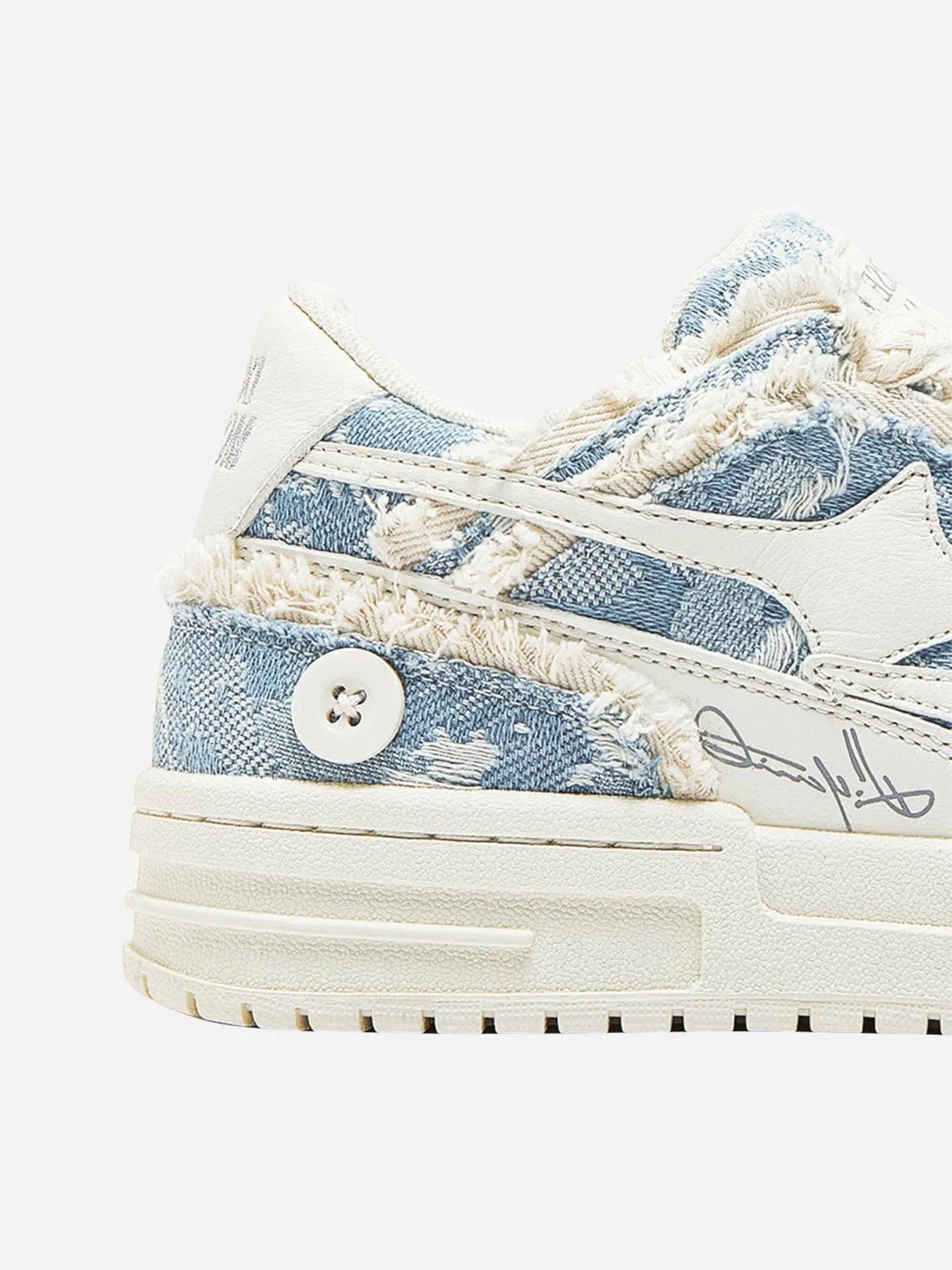 Kicksteria - Hundred High Street Board Shoes Couple Shoes