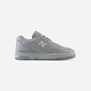 New Balance 550 concrete