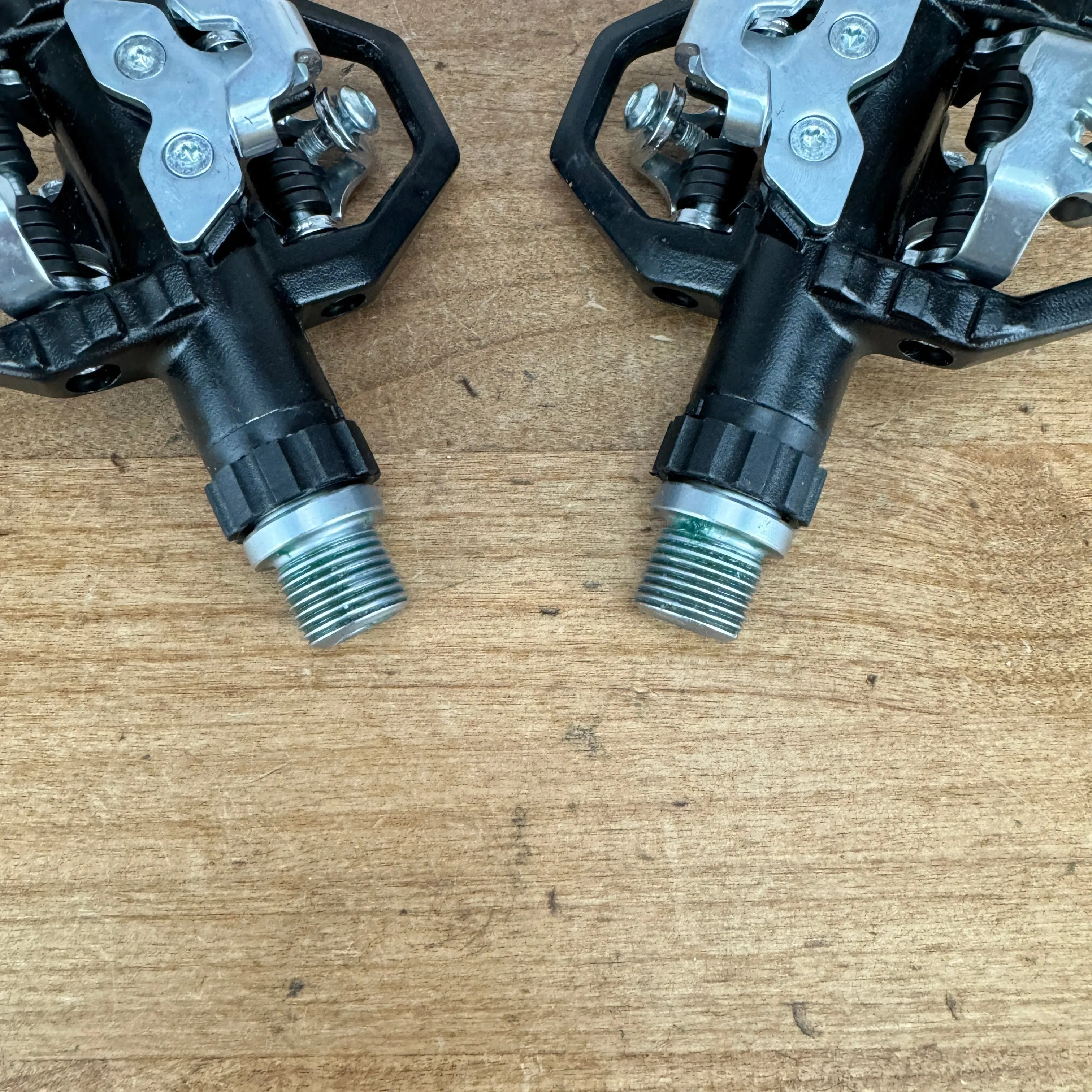 New! Wellgo M279 Recreational Steel Spindle SPD Clipless Bike Pedals 357g