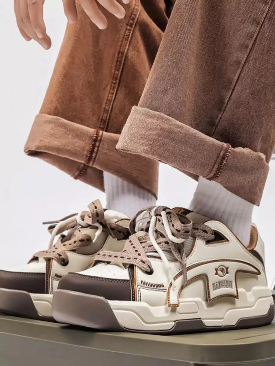 Niceprimes Versatile Skateboard Elevator Shoes