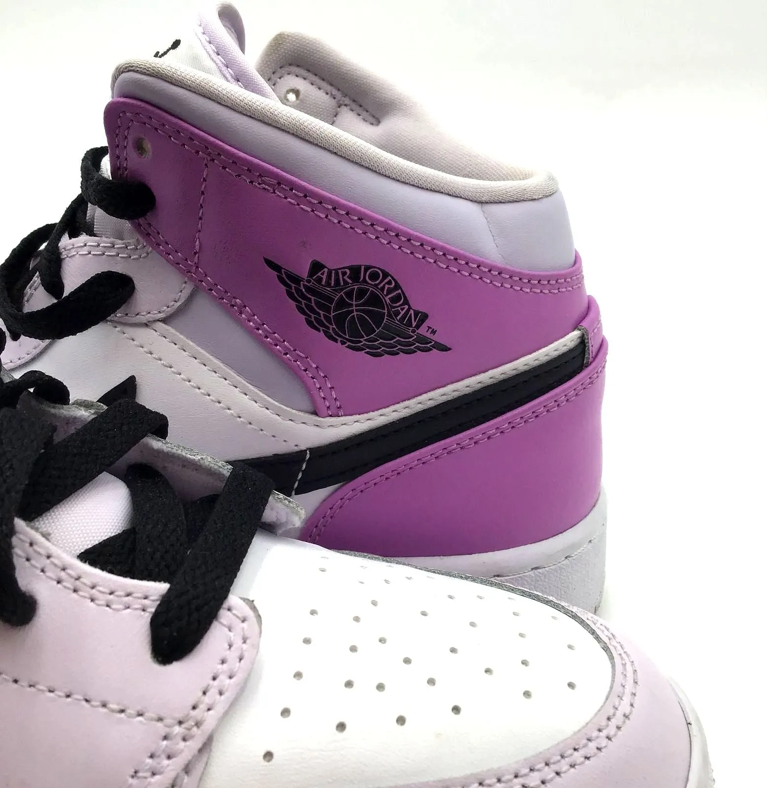 Nike Air Jordan 1 Mid GS 'Barely Grape' Boy's Sneakers-Size: 6Y ( COA)
