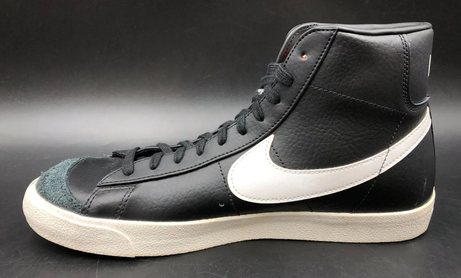 Nike Blazer Mid '77 Vintage Men's 'Black Sail' & White Sneakers - Sz 10.5 ( COA)