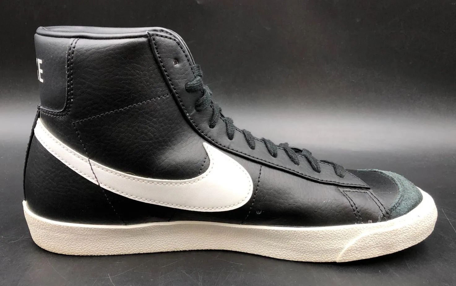 Nike Blazer Mid '77 Vintage Men's 'Black Sail' & White Sneakers - Sz 10.5 ( COA)