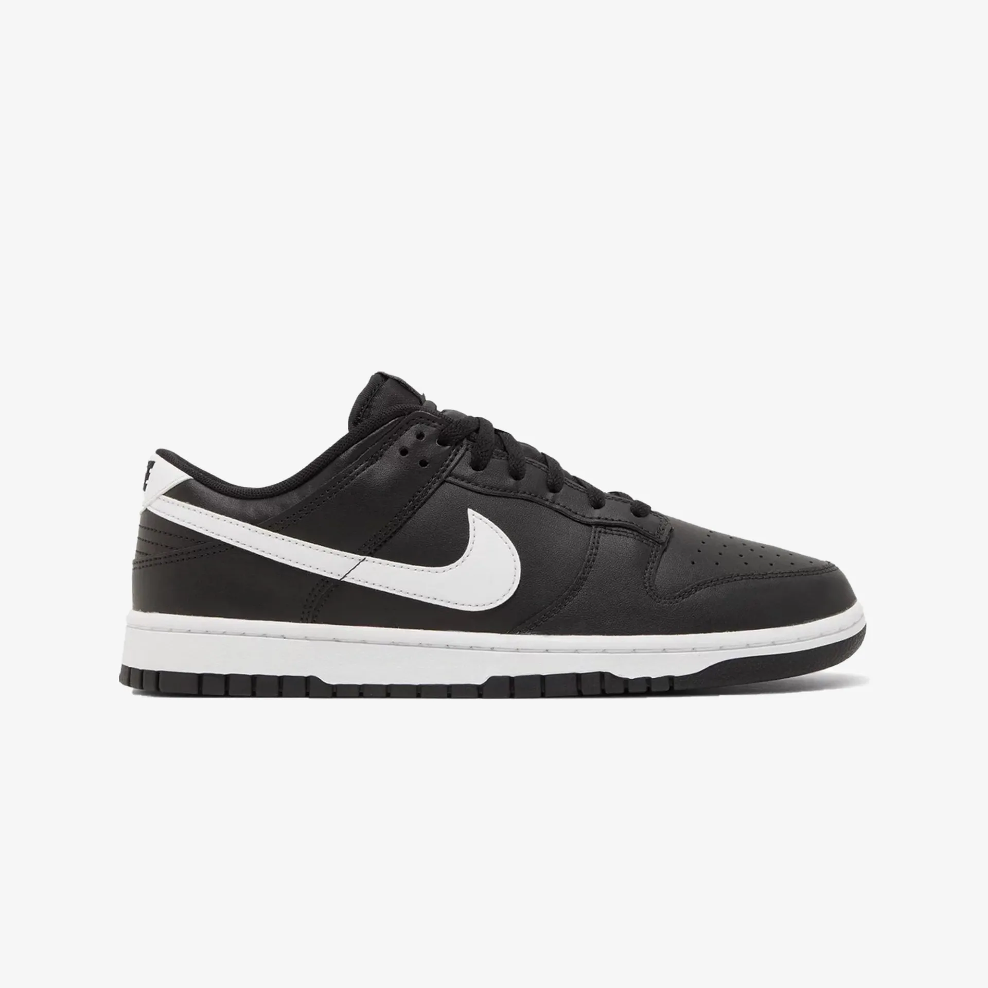 Nike | DUNK LOW RETRO  { BLACK