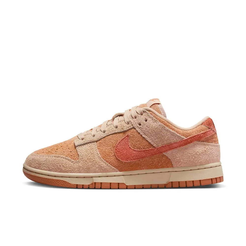 NIKE Dunk Low Women's Sneakers