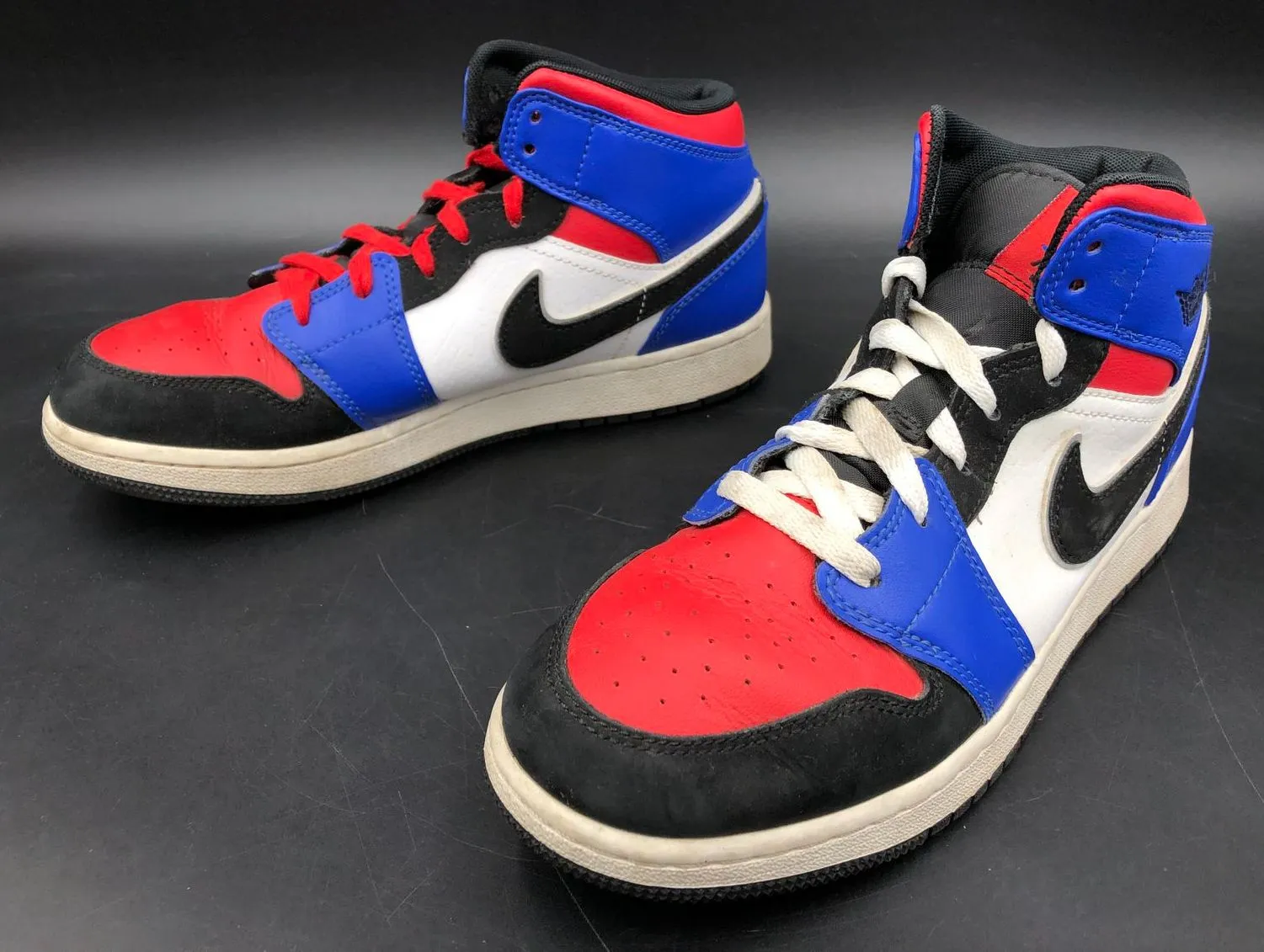 Nike Jordan 1 Retro Mid 'Top 3' White/Red/Blue/Black Sneakers - Size 6.5Y ( COA)
