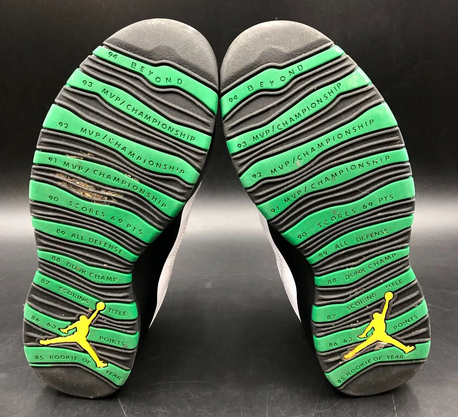 Nike Jordan 10 Retro 'Seattle' Men's White/Black/Green Sneakers - Sz 6.5 ( COA)