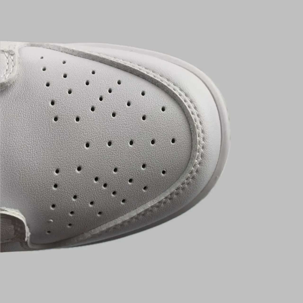 Nike Women's Dunk Low Sneakers