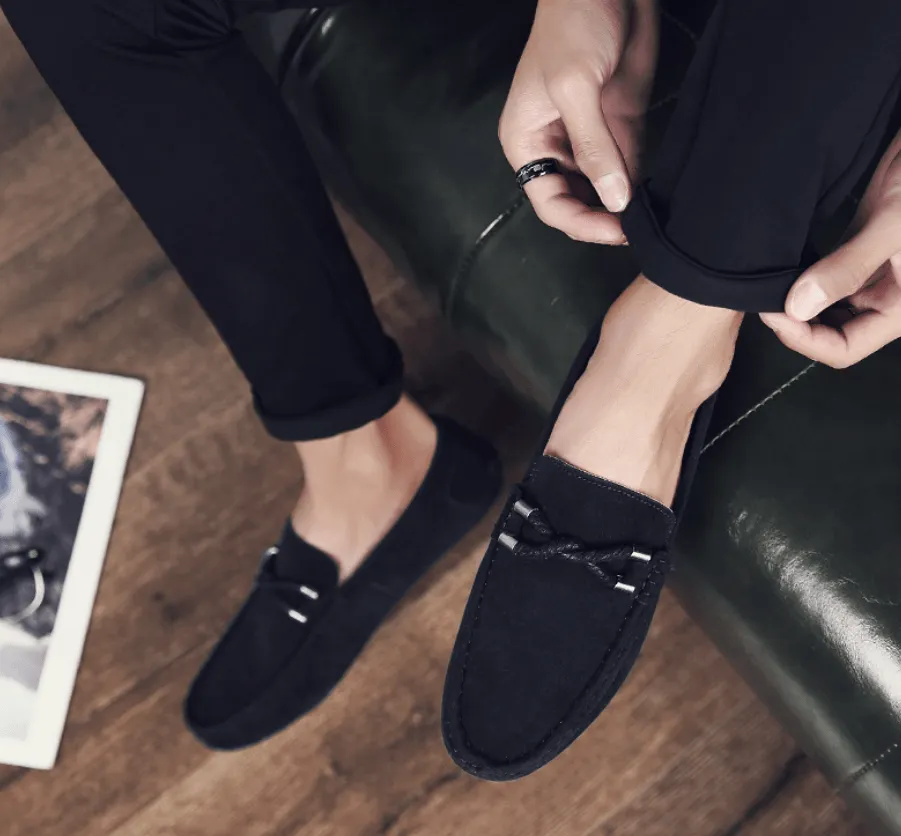 One-legged slippery lazy shoes