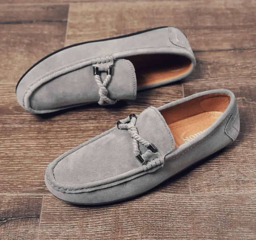 One-legged slippery lazy shoes